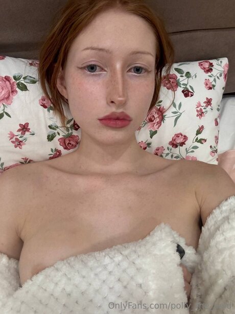 Polly The Paid pornstar nude pics