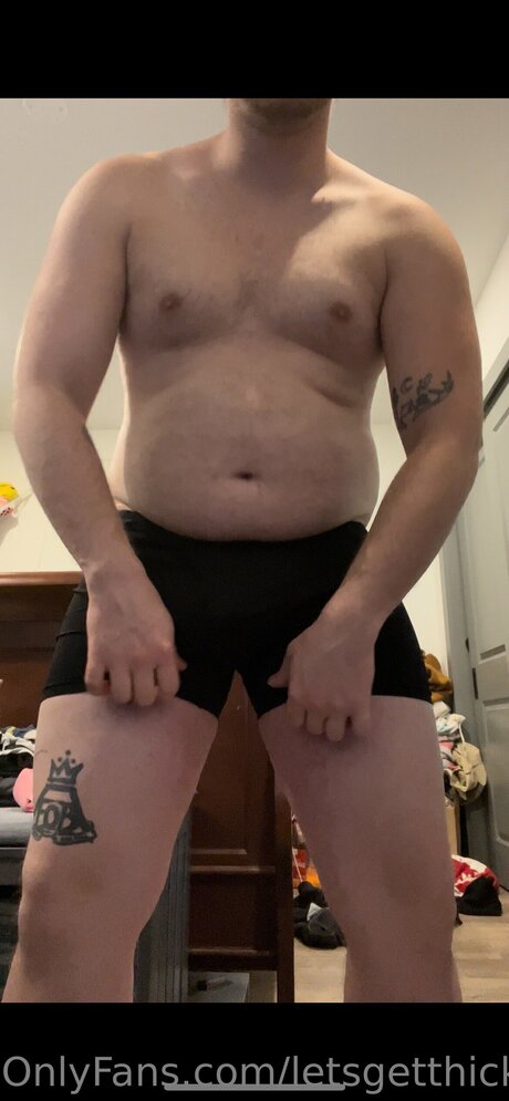 Letsgetthickening star porn pic