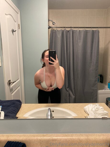 Lovelydemon24 perfect pornstar gallery