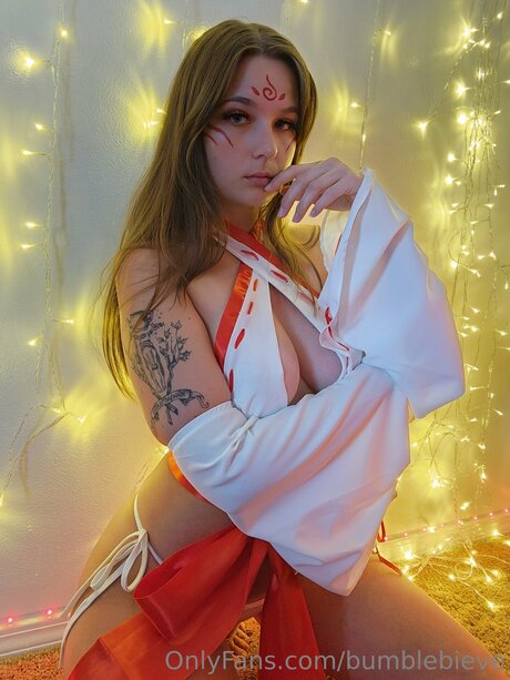 Bumblebieve nude star galleries
