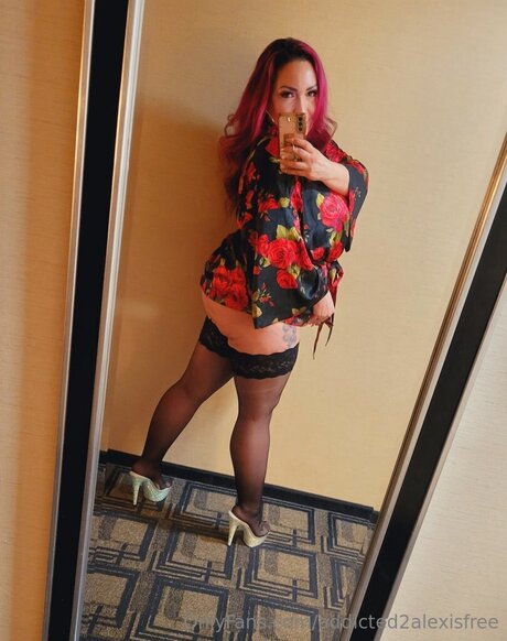 Addicted2alexisfree star nude picture