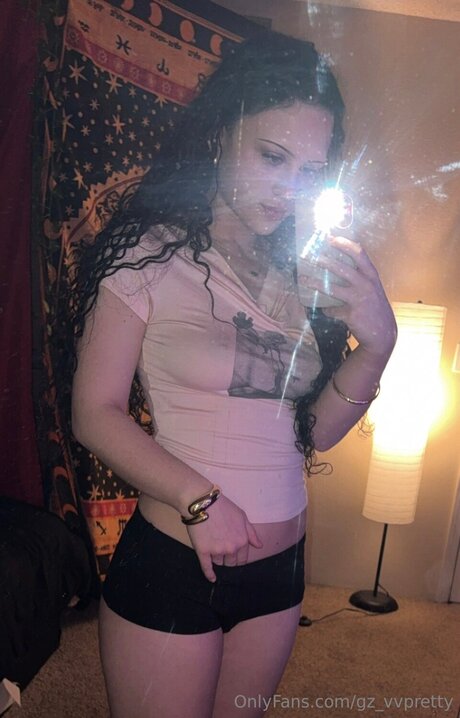 Gz Vvpretty hot actress gallery