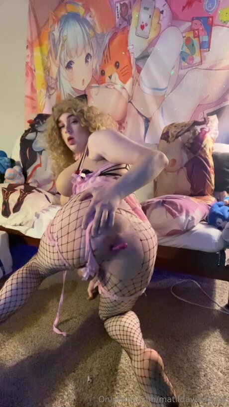 Matildawood Cd model erotic picture