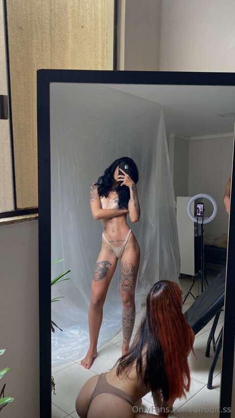 Afrodit Ss exclusive model pics