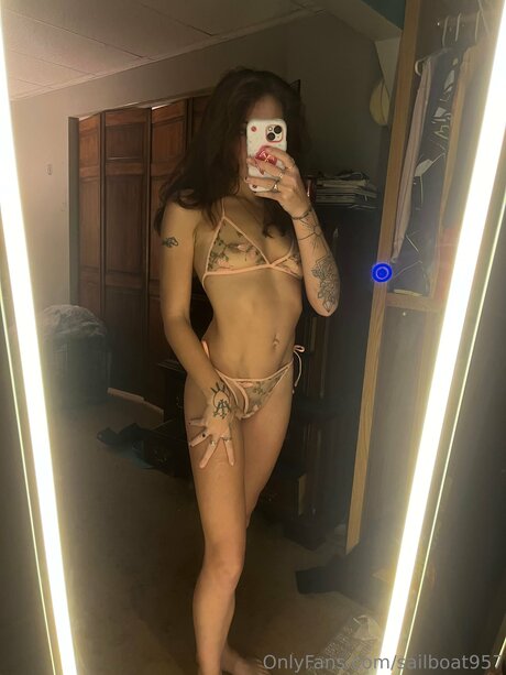 Sailboat957 sexy actress pics