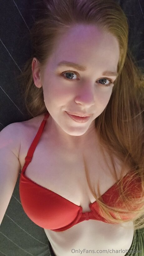 Charlottedoe hd model image