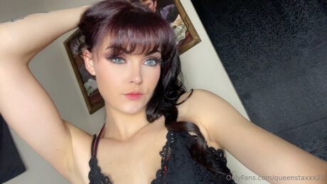 Queenstaxxx23 erotic pornstar images