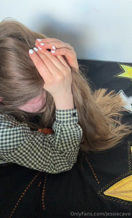 Jessiecave erotic star image