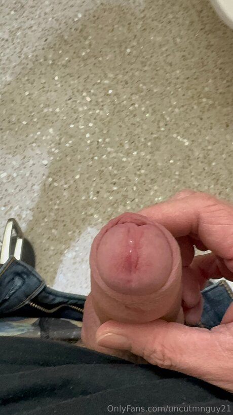 Uncutmnguy21 naked pornstar archive