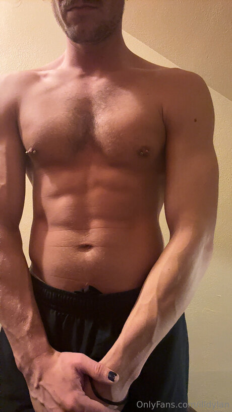 Illdylan nice actress img