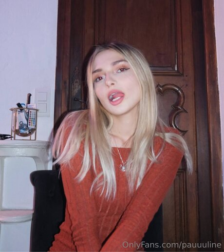 Pauuuline xxx model img
