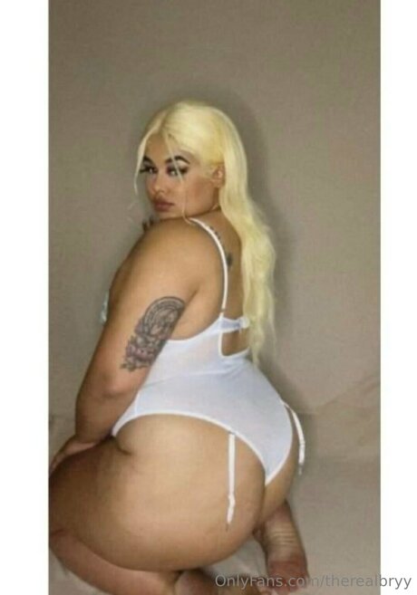 Therealbryy high quality model photo