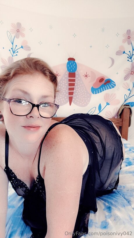 Poisonivy042 pornographic star gallery