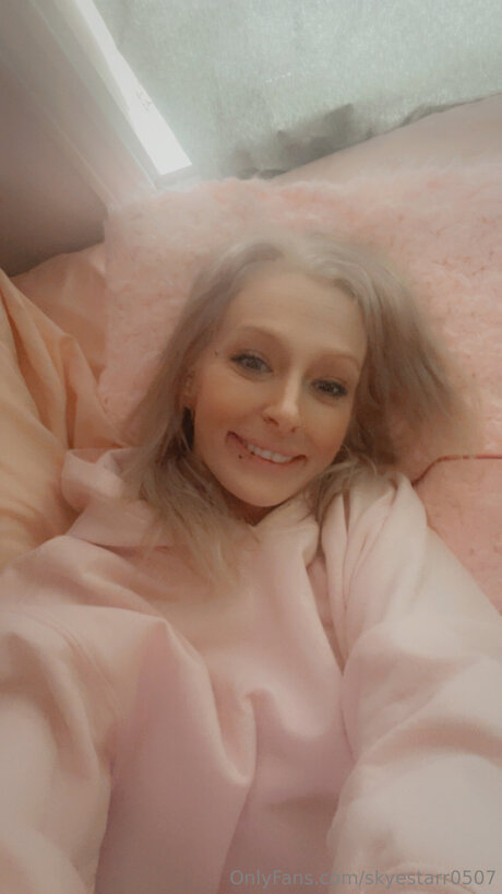 Skyestarr0507 nudes star img