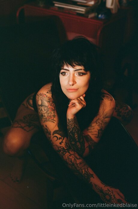 Littleinkedblaise pornstar pretty photos