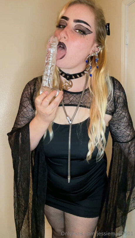 Jessiemay0501 star sexy picture