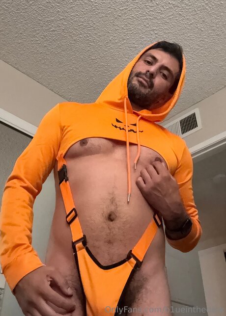 B1ueinthedark nude pornstar picture