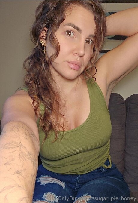 Sugar Pie Honey pornographic star pics