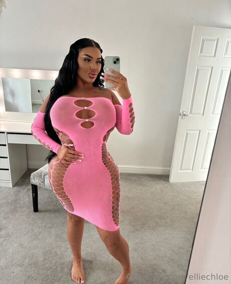 Elliechloe adult model gallery