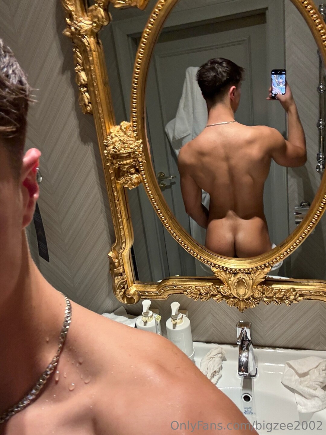 Bigzee2002 exclusive star pic