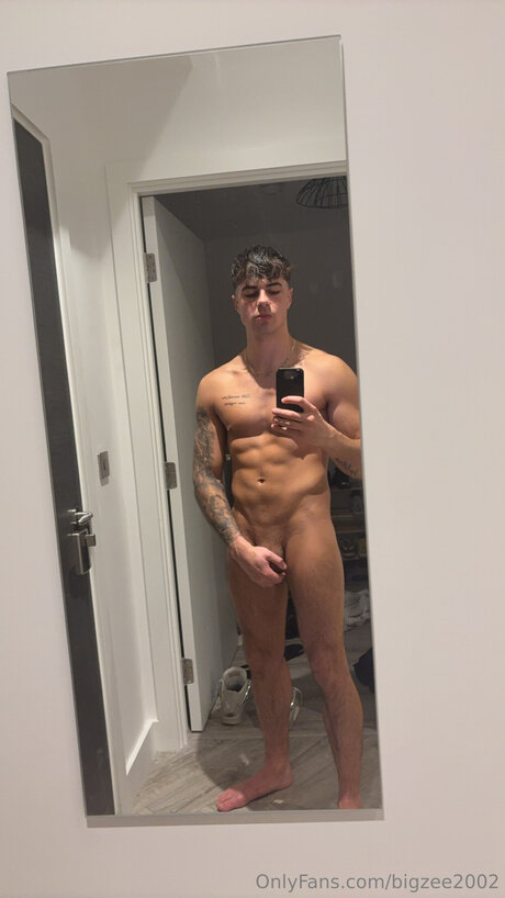 uncut onlyfans adult pic