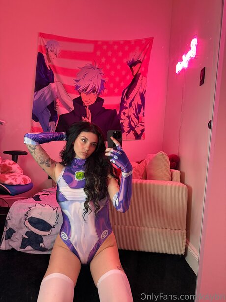 Kaybri nude model gallery