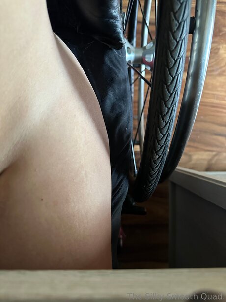 Silkysmoothquad pornstar free photos