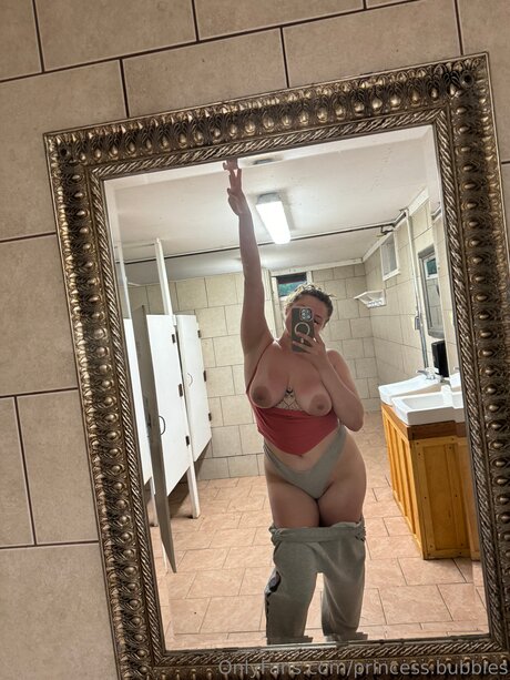 Princess Bubbles pornstar art archive