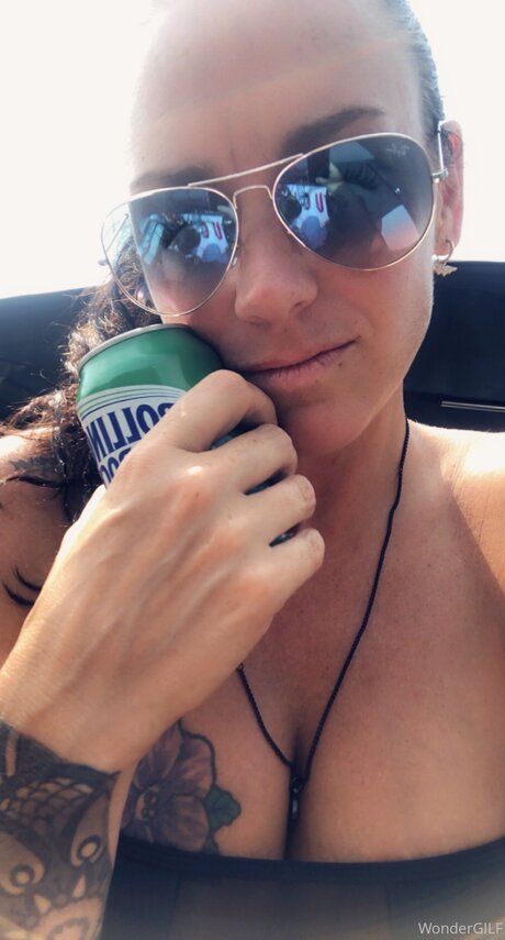 Wondergilf nudes actress pics