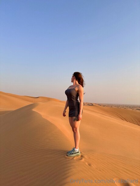 Oliviaballard model naked pics