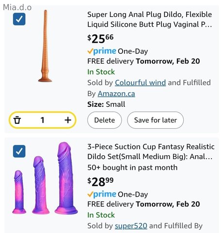 Mia D O model art gallery