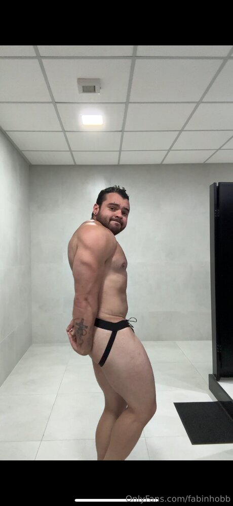 Fabinhobb naked model galleries