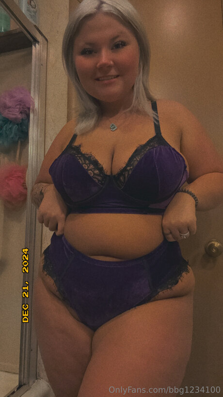 Bbg1234100 model nudes pics