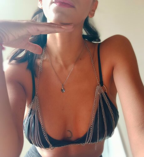 Simone 00 star hd pictures