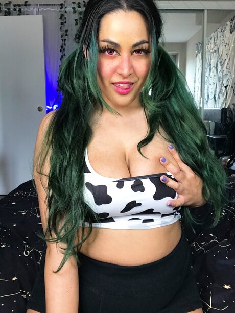 Camdenpeachfree model high quality pic