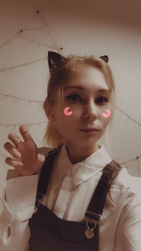 Evswezfree model art archive