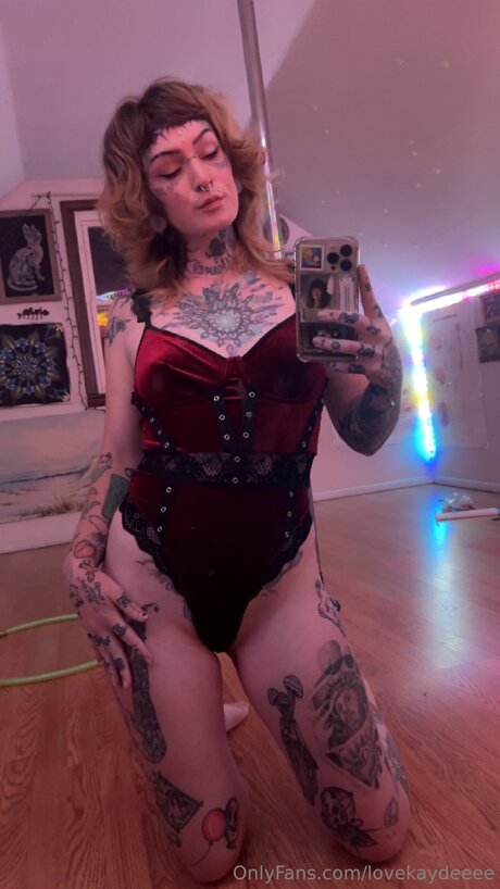 Lovekaydeeee profile image