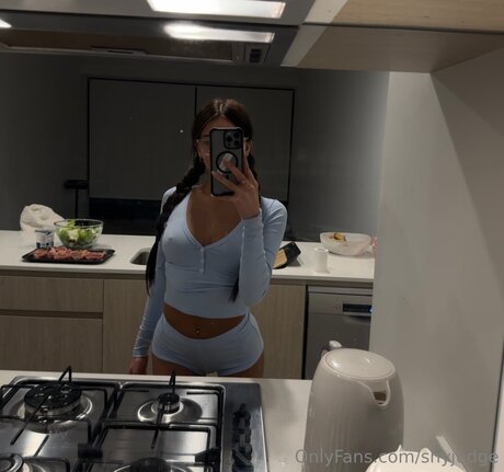 Shyjudge star pornographic pics