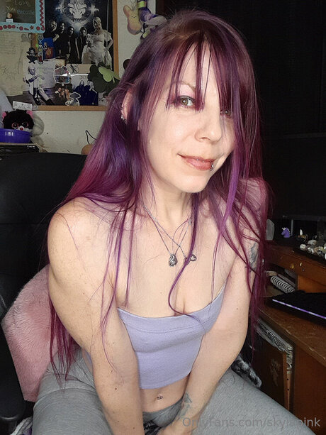 Skylapink sexy model img