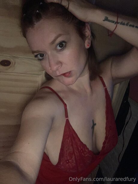 Lauraredfury best pornstar archive