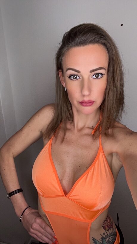 Frau Ansehnlich beautiful pornstar pics