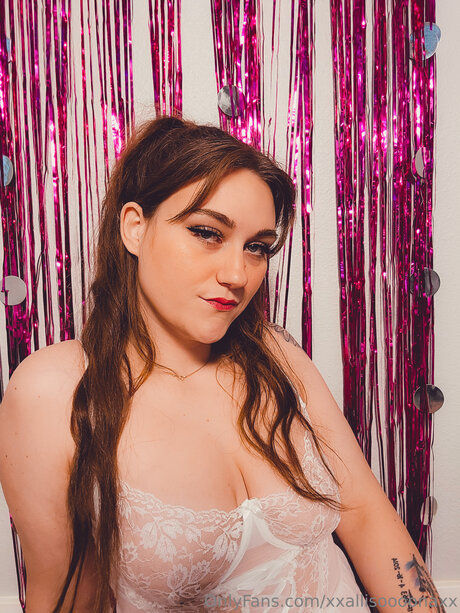 Xxallisoooonaxx model hd pictures