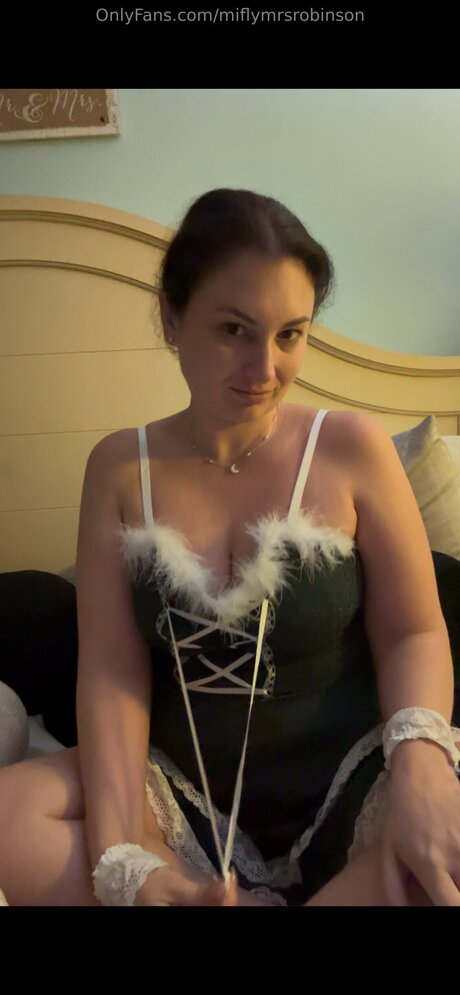 Miflymrsrobinson pornstar xxx image