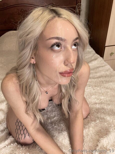 Umi 19 sexy star pic