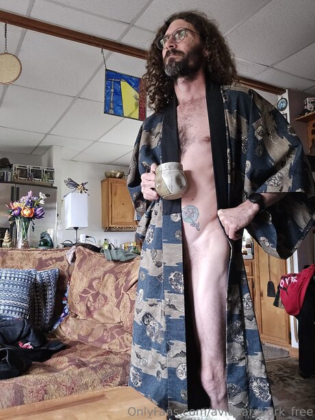 Avidaardvark Free nudes model images