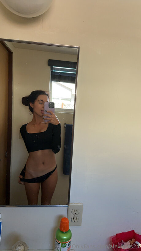 Alexissss24 perfect model archive