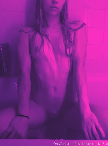 Jessicaxxexclusive710 sex model gallery