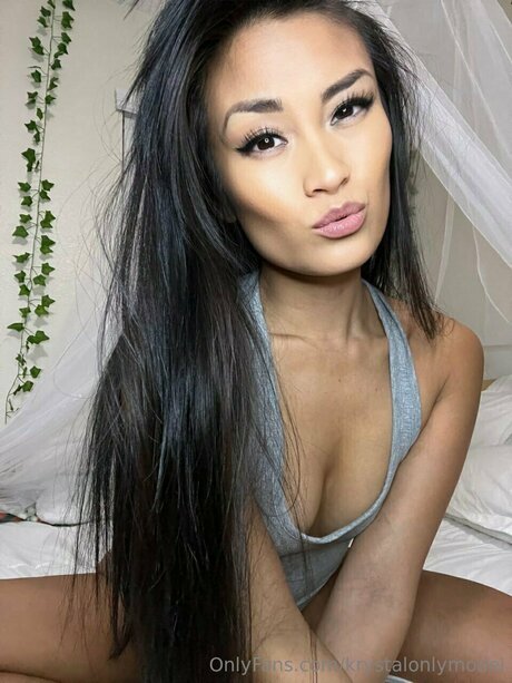Krystalonlymodel hot star archive