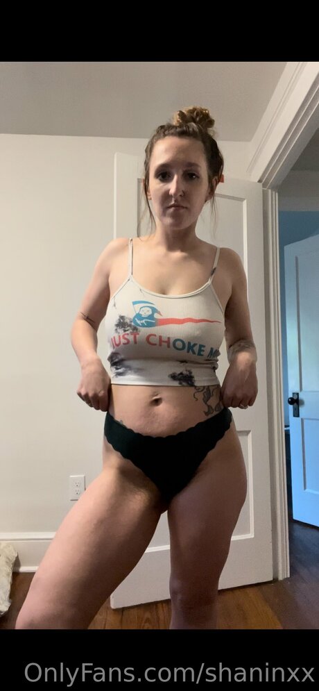 Shaninxx adult actress pic