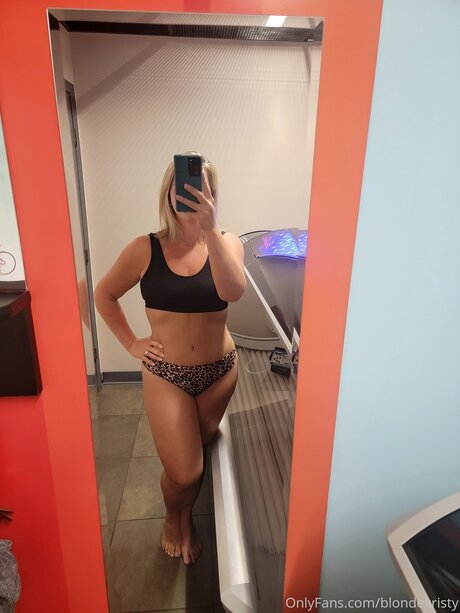 Blondekristy pornstar sex img
